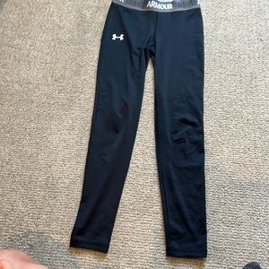 Under armour youth large inseam 24” leggings